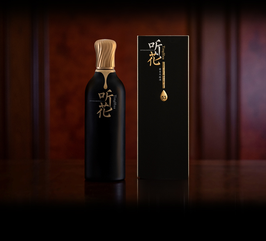 最近一款白酒凭借独特的包装设计闯入白酒行业